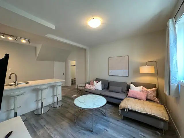 Fully Furnished 3 BEDROOM SUITE