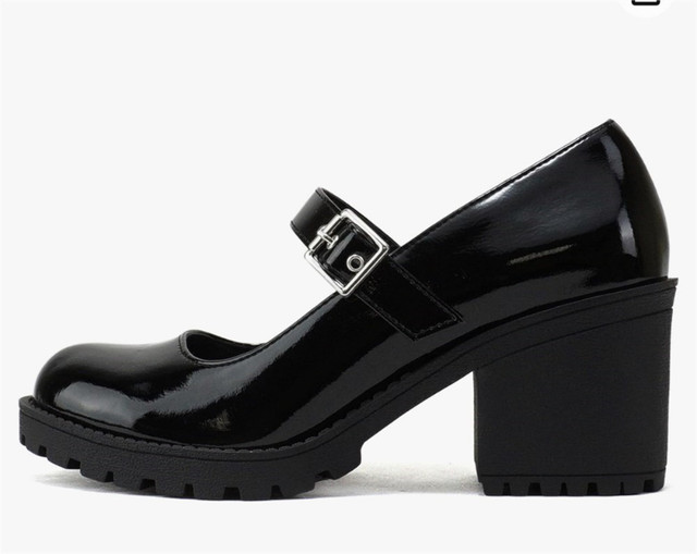 Soda “Eviana” Mary Jane Mid Chunky Block Heel - size 8.5, black dans Femmes - Chaussures  à Ville de Montréal - Image 2