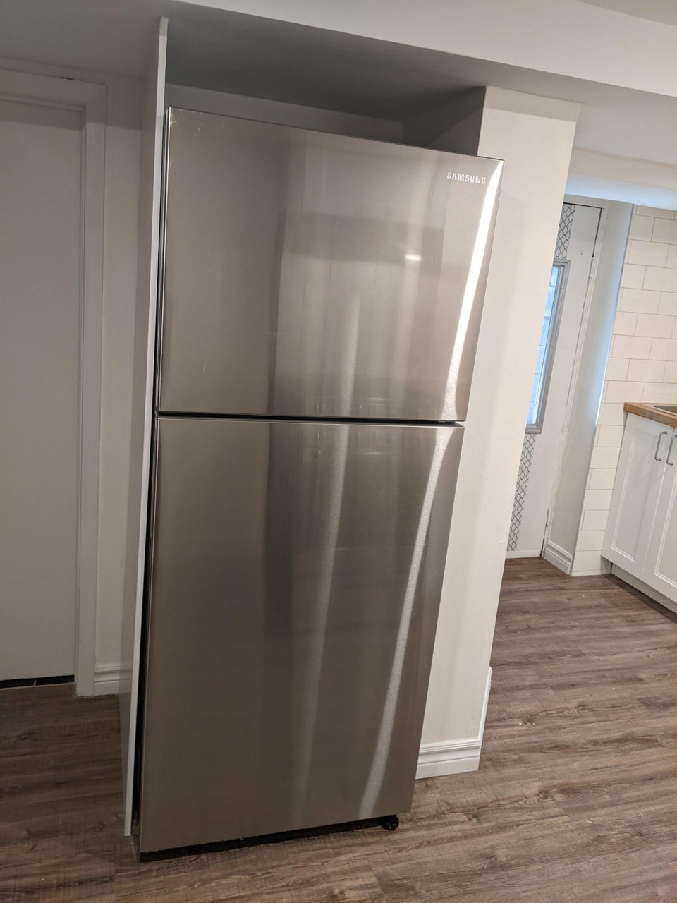 Amazing Harbord Village Bright Basement 3