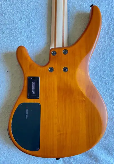 Yamaha TRBX604 FM Bass with Hard Case, View more