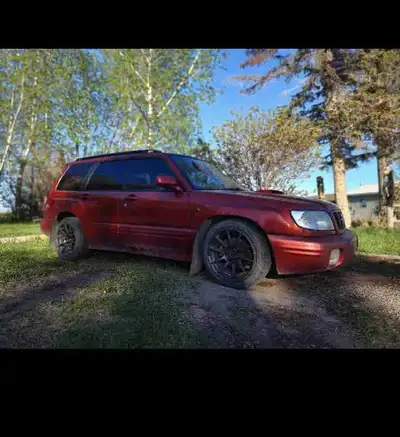 I'm selling a RHD JDM 2000 Subaru Forester SF5 with the EJ205 motor and 5 speed manual, all maintena...
