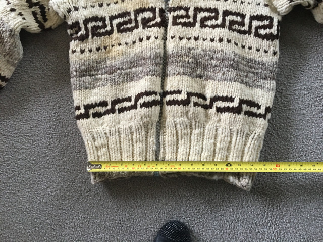 Vintage Cowichan Siwash Sweater in Other in Lethbridge - Image 4