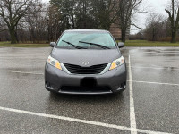 2011 Toyota Sienna LE FWD One Owner