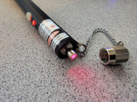 Crayon laser injecteur pour fibre optique