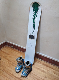 Snowboard with bindings and shoes size US13