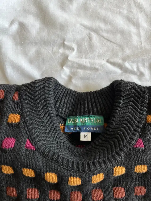 Men's 100% Cotton Sweater in Men's in St. Albert - Image 5