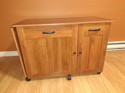 meuble pour machine à coudre portative 19" P X 29" H X 39" L Avec la tablette ouverte, 63" de long R...