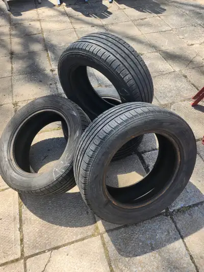 Pneu nokiane tire 225 60 r 17