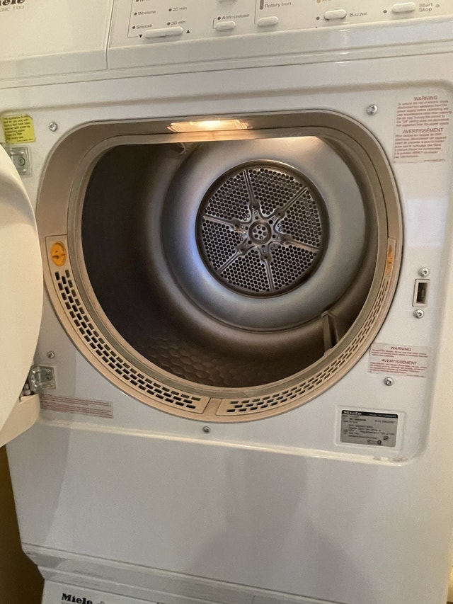 Miele washer & dryer set (washing machine 1113, dryer t1312) Washers