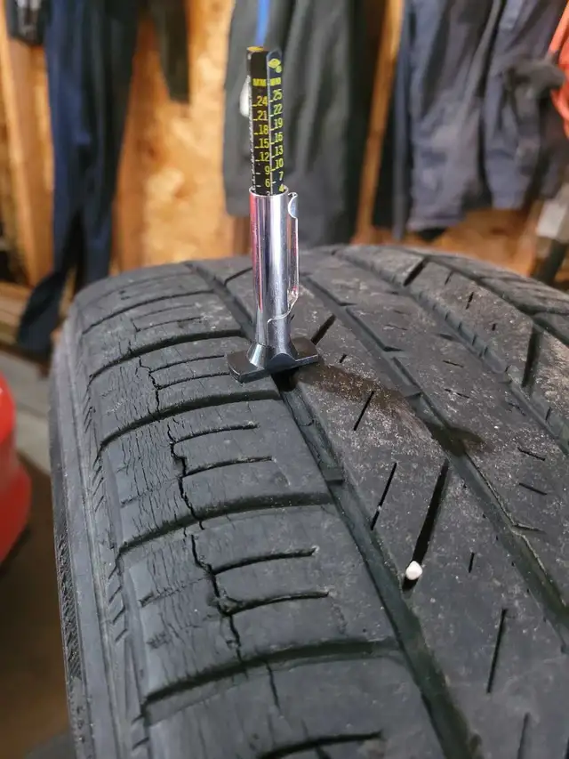 Ford 17 inch tires and rims in Tires & Rims in Edmonton - Image 5