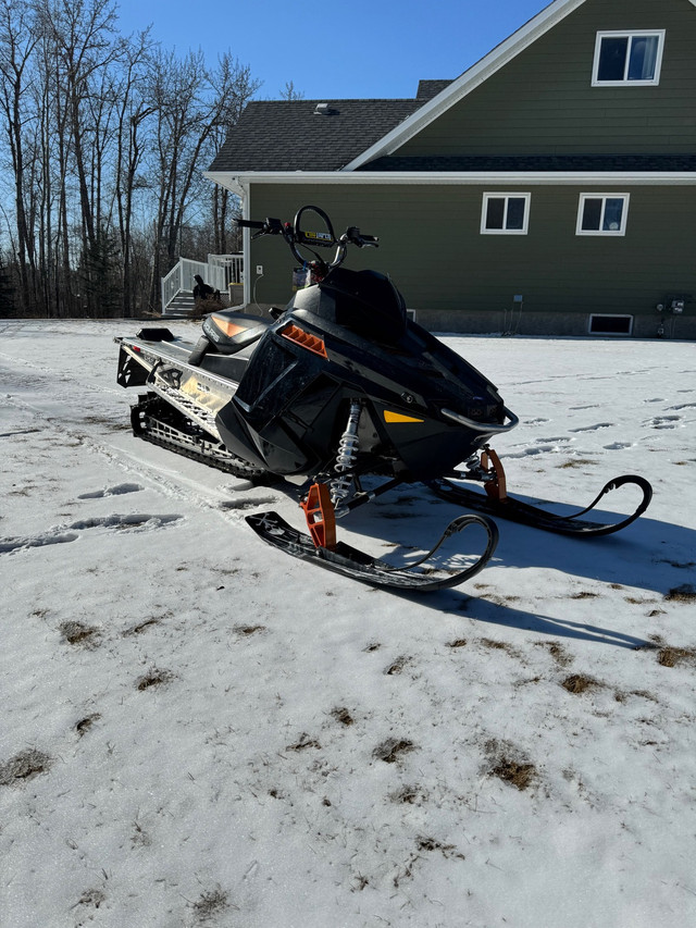 2013 rmk pro, low km in Snowmobiles in Strathcona County - Image 3
