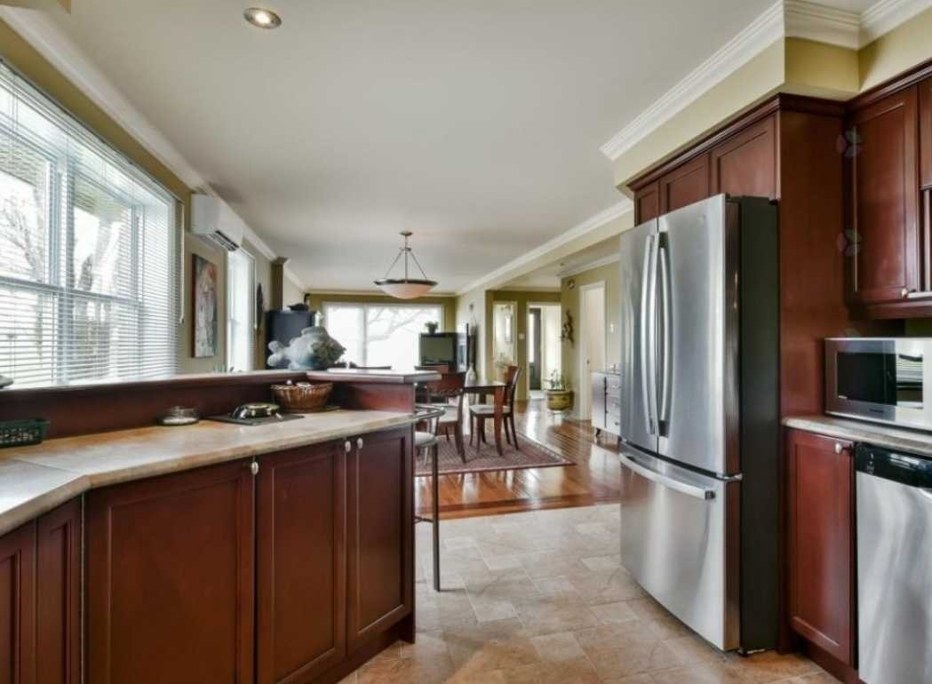 Grand 5 1/2 Vieux-Longueuil — photo 1