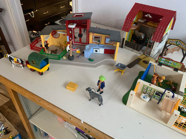 Lot de playmobil à vendre  dans Jouets et jeux  à Saint-Hyacinthe - Image 4