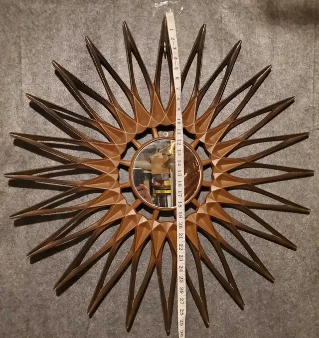 Syroco Sunburst Wall Mirror LARGE 30" in Home Décor & Accents in Ottawa - Image 7