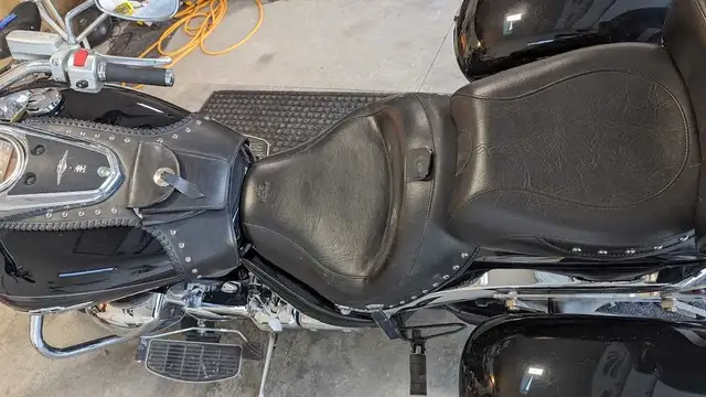 Safetied 2008 Suzuki C109RT for sale in Street, Cruisers & Choppers in Trenton - Image 5