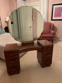 Solid wood vanity dresser