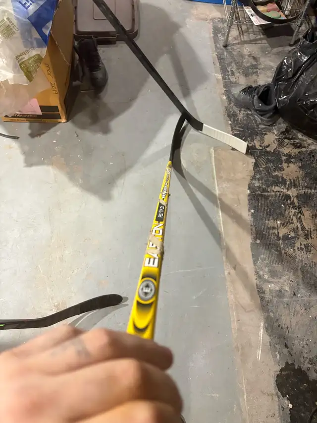 vintage and new hockey sticks for sale ( left) in Hockey in St. Catharines - Image 4