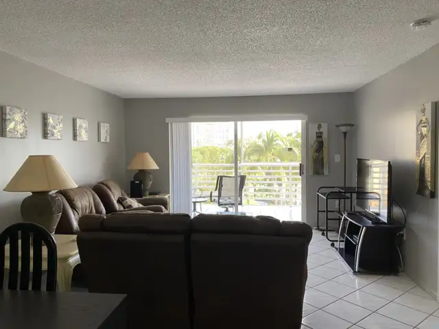 SUPERBE CONDO À LOUER MIAMI/SUNNY ISLES BEACH/FLORIDE in Florida in Canada - Image 5