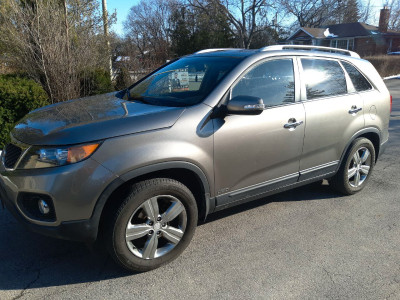 Selling KIA Sorento