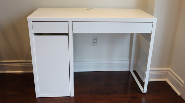 IKEA Micke White Desk in Desks in City of Toronto - Image 2