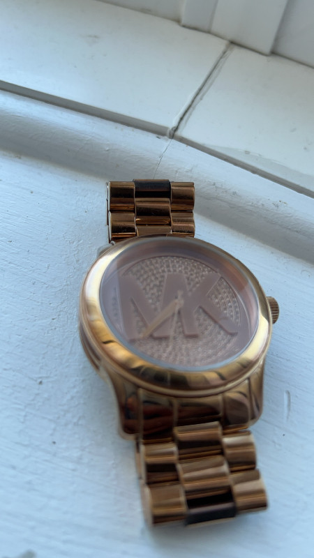 MK watch for sale in Jewellery & Watches in Oshawa / Durham Region - Image 4