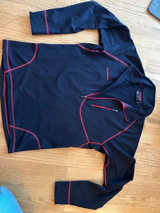 Men’s Mammut technical layer, size large, barely worn in Men's in Calgary - Image 2