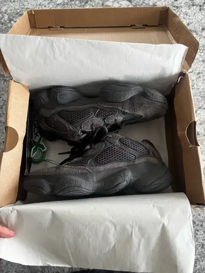 Selling a pair of used Yeezy 500's in size US6. These sneakers are in good condition, perfect for ad...