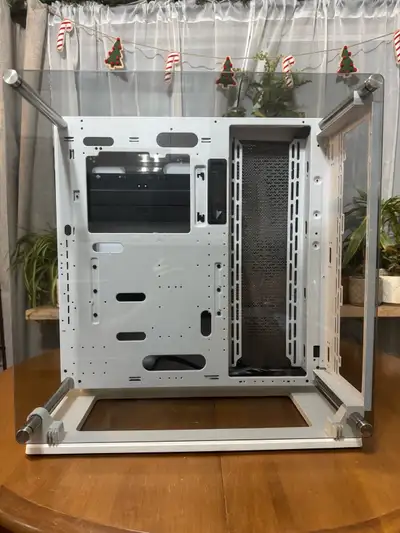 Thermaltake Core P3 TG Pro computer case, View more