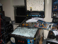 WANTED: Broken Pinball Machines 