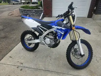 Selling my 2018 Yamaha WR250F with only 811 km. This bike has been very lightly used and stored indo...
