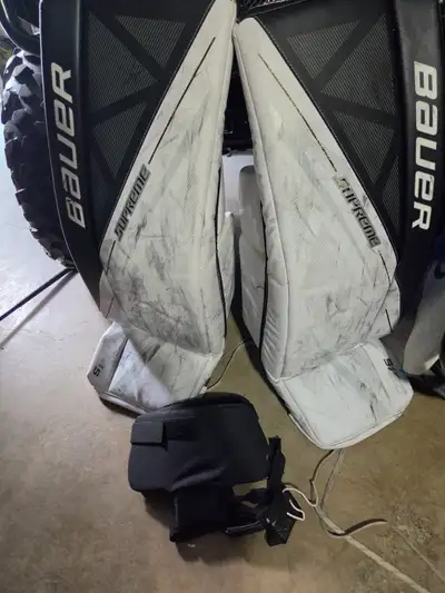 Bauer Supereme S150 Goalie Pads Large, View more