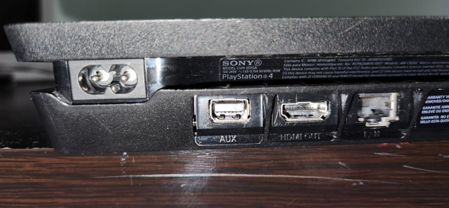 PlayStation 4 Slim Console (500GB) + Charging Cable + Power Cord in Sony Playstation 4 in Oshawa / Durham Region - Image 4