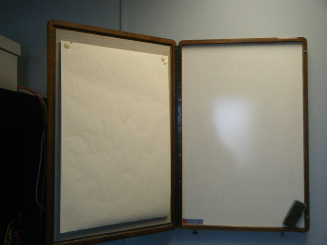 Business Wall Easel and White Board in Other Business & Industrial in Ottawa - Image 2