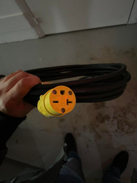 BRAND NEW 6'-8' 240V Generator Extension Cord