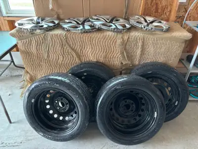 215/55R16 93H Hankook Kinergy GT summer tires off 2016 Honda Civic with good tread. $175 cash only