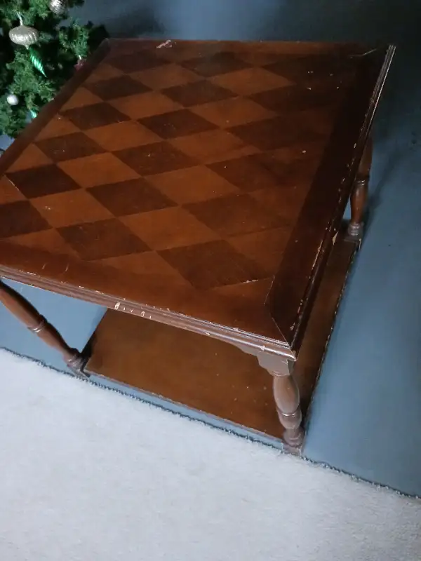 Coffee Table for sale in Coffee Tables in Ottawa - Image 2