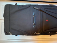 Sac / valise de transport pour complet habit