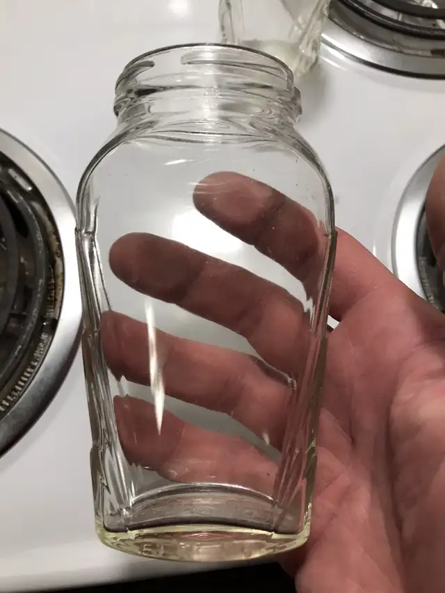 Group of 3 - 1930’s era Art Deco Styled Jars .  in Arts & Collectibles in Sarnia - Image 5