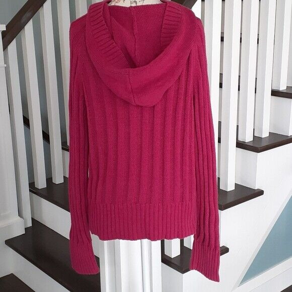 Berry cable knit Aeropostale hooded sweater Size XL in Women's - Tops & Outerwear in Markham / York Region - Image 3