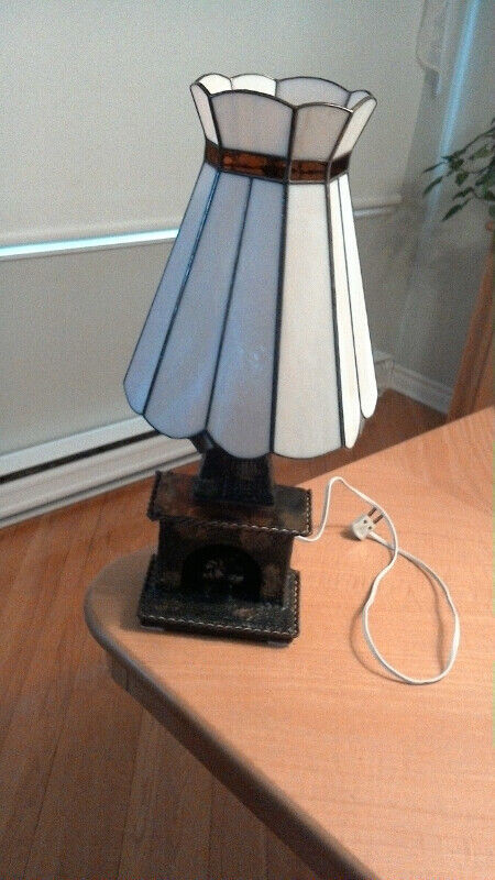 Lampe 20" foyer artisanale fait à la main en fer forgé (020222 in Other in Laval / North Shore