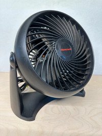 Honeywell HT900C 7" TurboForce POWER+ Desk/Table Fan