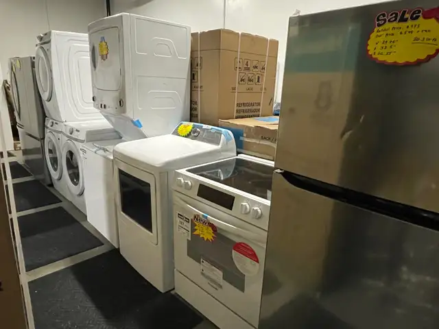 APPLIANCES SALE ❗️FRIDGES - WASHERS - DRYER - DISHWASHERS & MORE in Washers & Dryers in London - Image 4