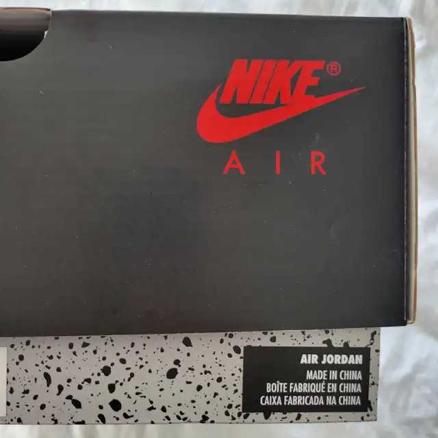 2020 Air Jordan 5 Alternate Grape Deadstock Mens Size 10.0 in Men's Shoes in Oakville / Halton Region - Image 10
