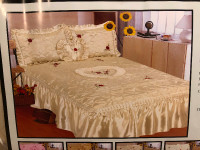 Heart and Roses Satin Bed Spread, Queen Size