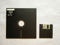 ​5.25 inch Floppy and 3.5 inch Floppy Disks