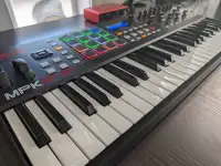 Akai MPK249 Midi Keyboard 