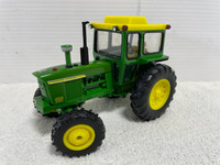 1/32 JOHN DEERE 4020 FWA Farm Toy Tractor