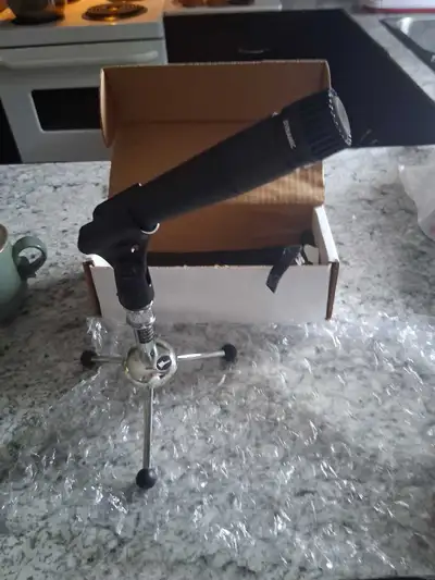 shure sm57 and stand, View more