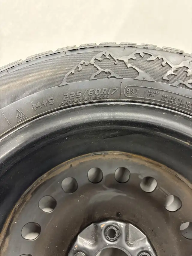 Hercules Avalanche Snow Tires (great shape) in Tires & Rims in Markham / York Region - Image 6
