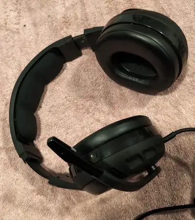 Roccat KAVE XTD Headphones - reduced, View more